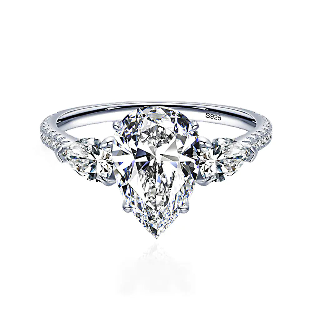 Drop-Shaped Yellow Diamond Ring in Sterling Silver