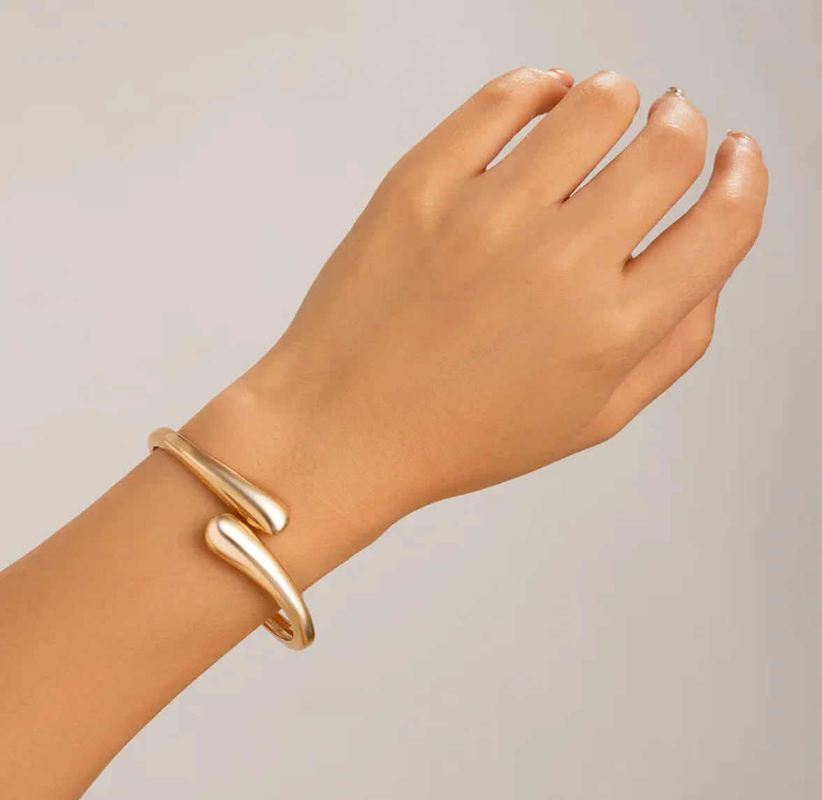 Geometric Metal Choker & Bracelet