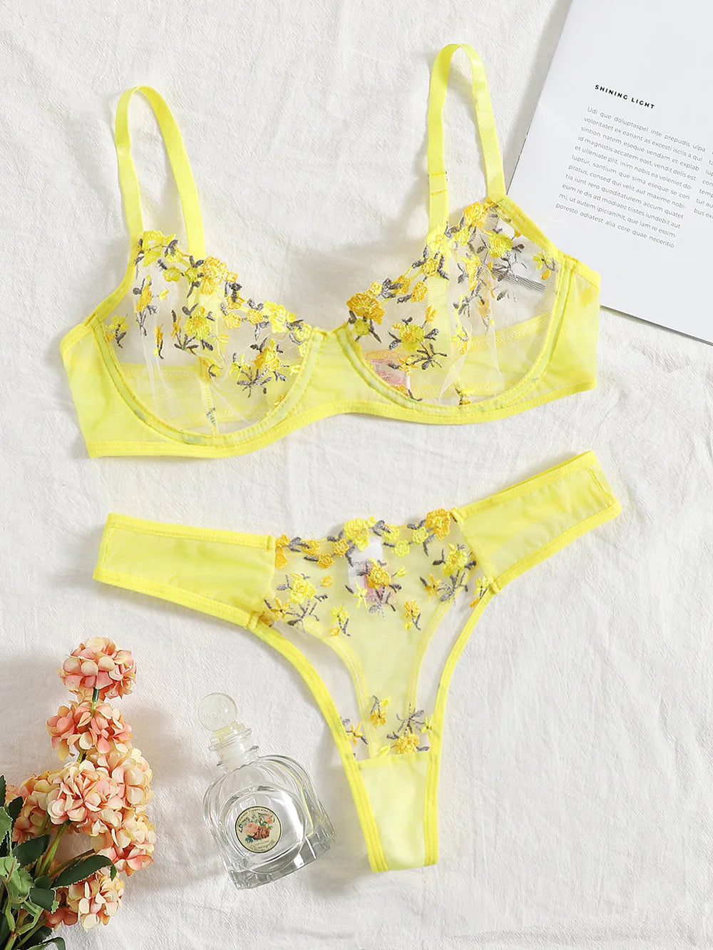 Low Waist Lace Flower Embroidery Bra Set